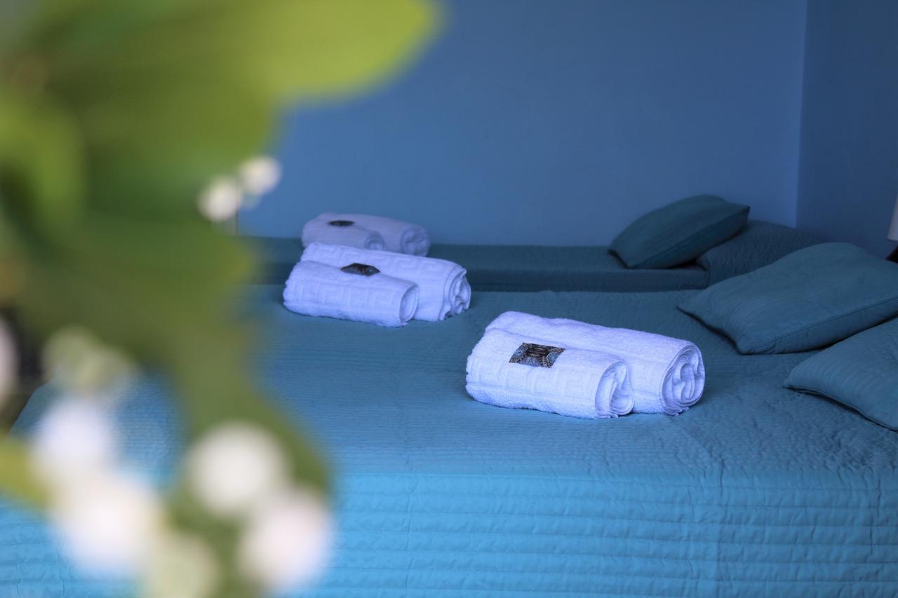 Nireus Hotel Néa Mákri 외부 사진