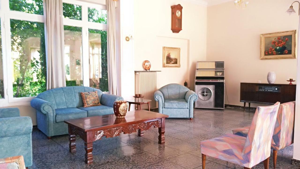 Nireus Hotel Néa Mákri 외부 사진